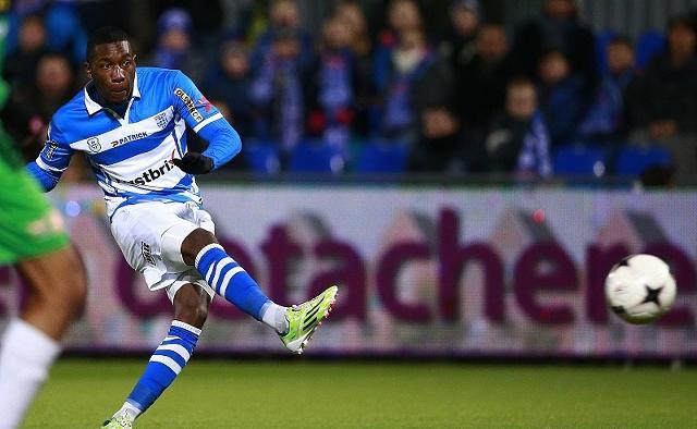 比赛初期遭 比赛初期遭